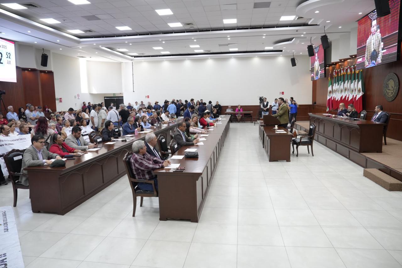 $!Desde Congreso buscan castigar a policías o funcionarios que tomen y difundan imágenes de cadáveres