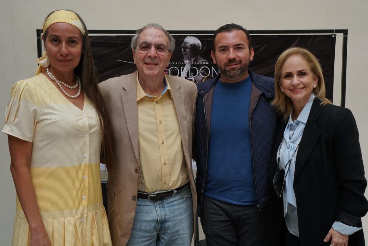 $!Guianeya Campbell, Gordon Campbell, José Ángel Tostado y Zoila Fernández, anunciaron la edición 11 de la Temporada Gondon Campbell que se efectuará en el TAP.
