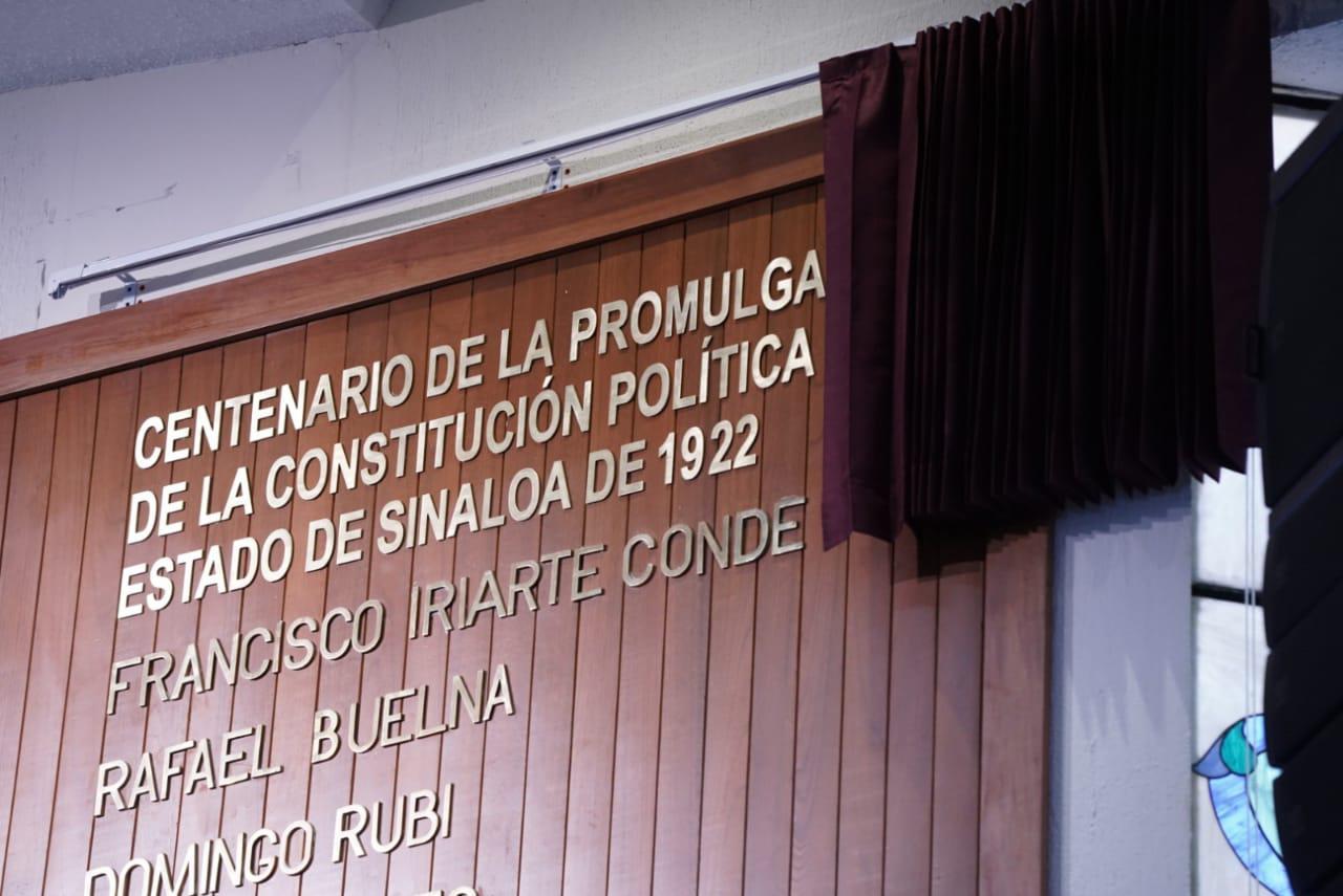 $!Develan letras de oro en el Muro de Honor por el Centenario de la Promulgación de la Constitución de Sinaloa de 1922