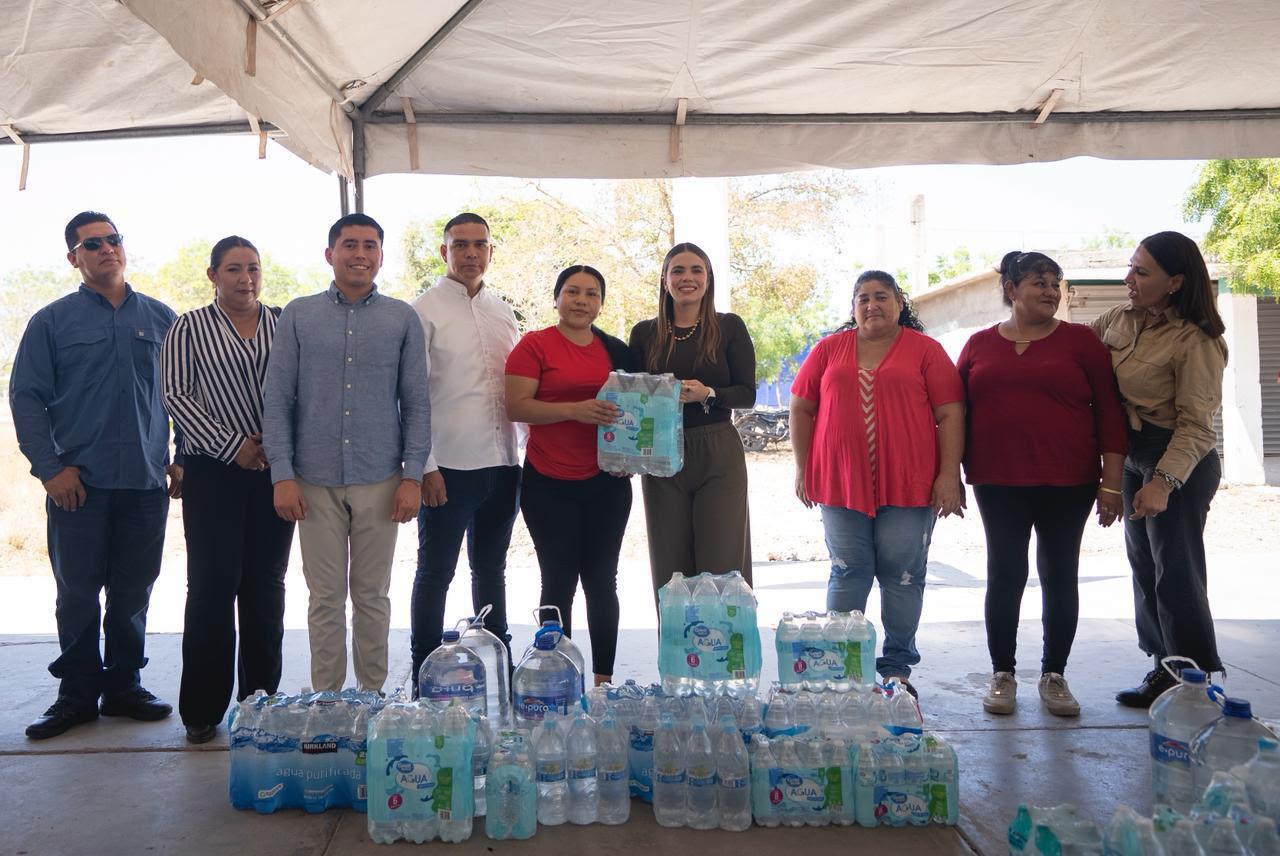 $!Gobierno de Culiacán lleva apoyos de agua potable a comunidades de la sindicatura de Emiliano Zapata