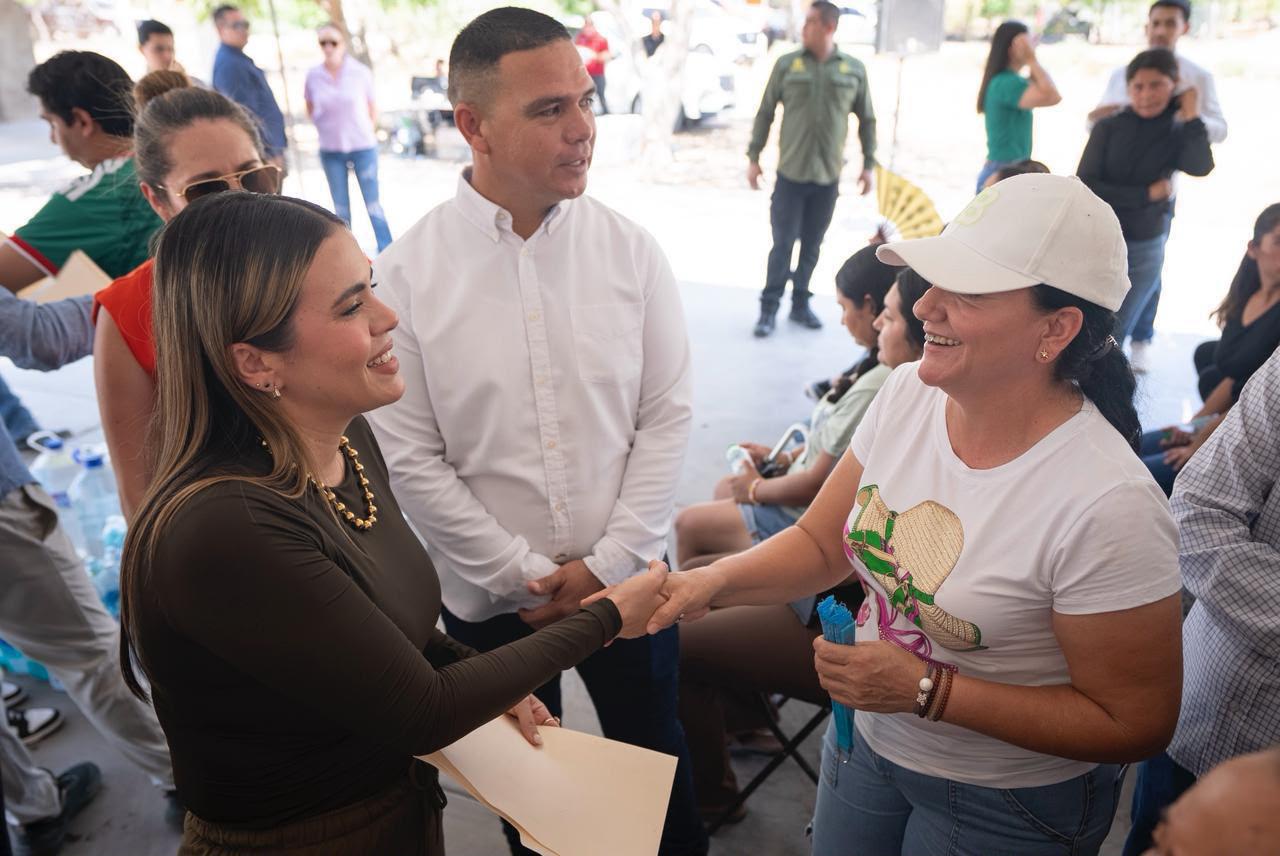 $!Gobierno de Culiacán lleva apoyos de agua potable a comunidades de la sindicatura de Emiliano Zapata