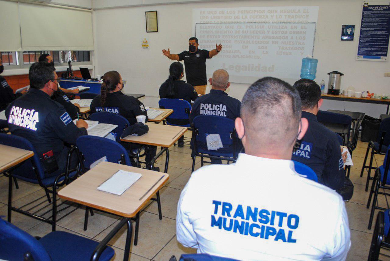 $!Fortalece Universidad de la Policía profesionalización de elementos municipales con capacitación