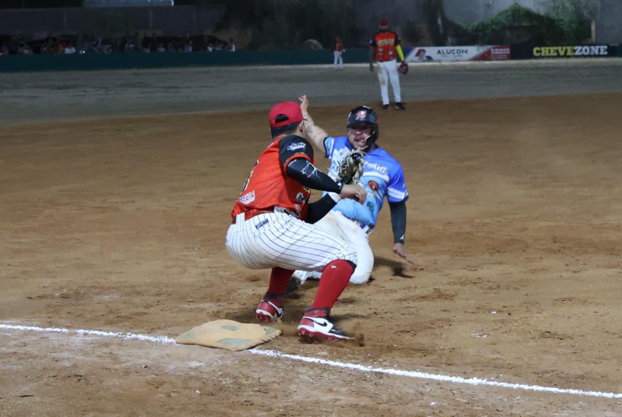 $!SUTERM conquista el tricampeonato en la Liga de Beisbol Clase Abierta