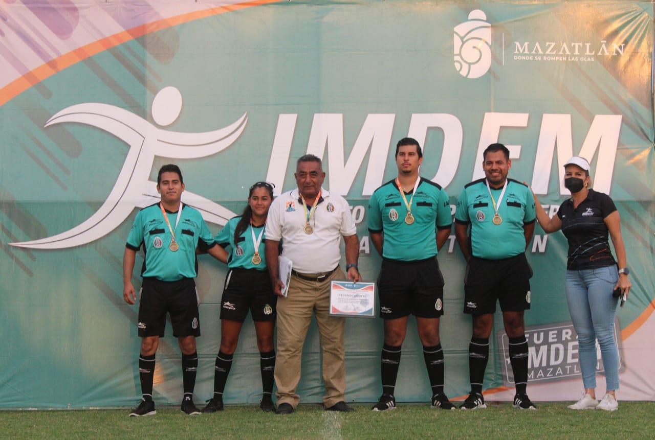 $!Leonas Piña rugen como campeonas de la Liga de Futbol Femenil Fuerza Imdem