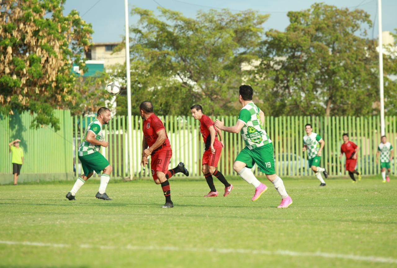 $!Se alzan Rojos de Villa Unión como campeones de la Súper Veteranos Primera Fuerza