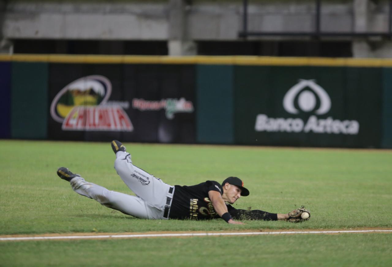 $!Venados de Mazatlán deja escapar la barrida ante Naranjeros