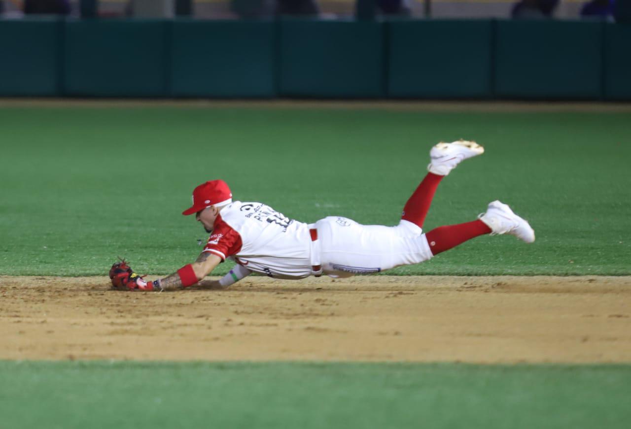 $!Venados de Mazatlán desaprovecha y cae ante Charros de Jalisco para empatar la serie