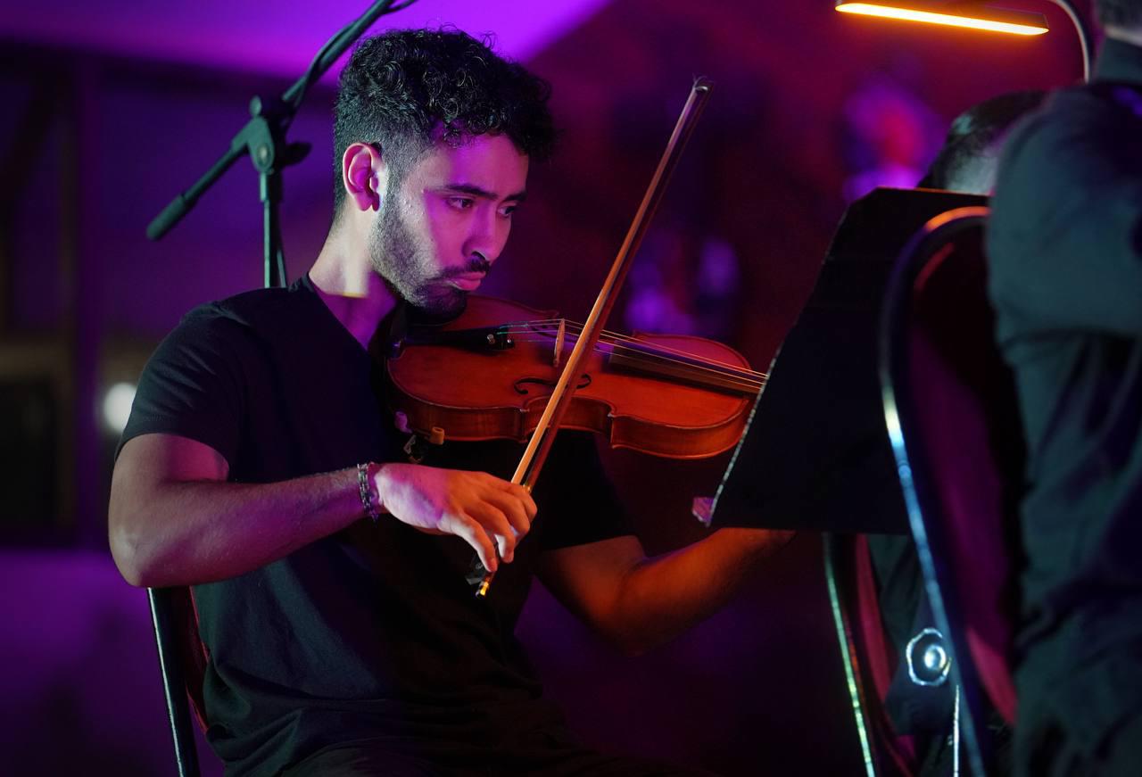$!Aplauden a la Camerata Mazatlán en la Iglesia San Carlos Borromeo