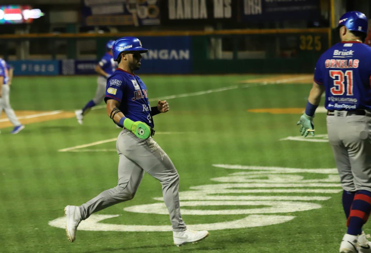 $!Venados dejan tendidos a Charros en extrainnings y empatan la serie en Mazatlán