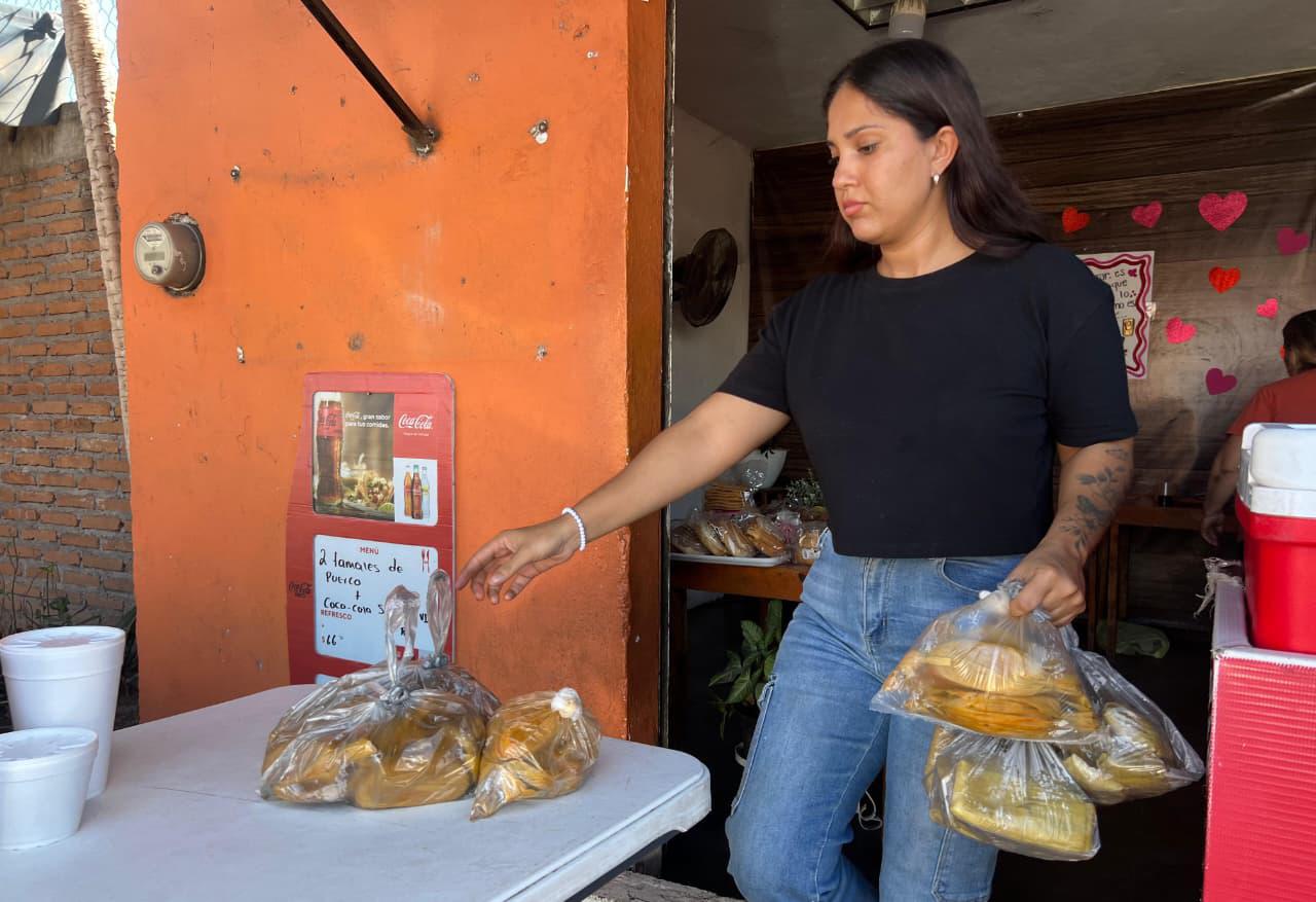 $!Bacurimí se desvela para cumplir con la Candelaria: Producen hasta 15 mil tamales por negocio