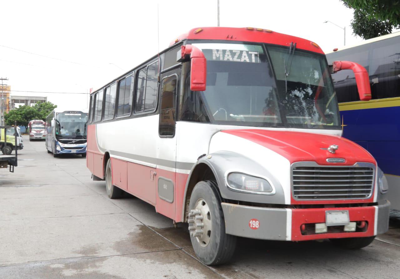 $!‘Ranchobuses’ reportan baja afluencia de pasajeros este domingo