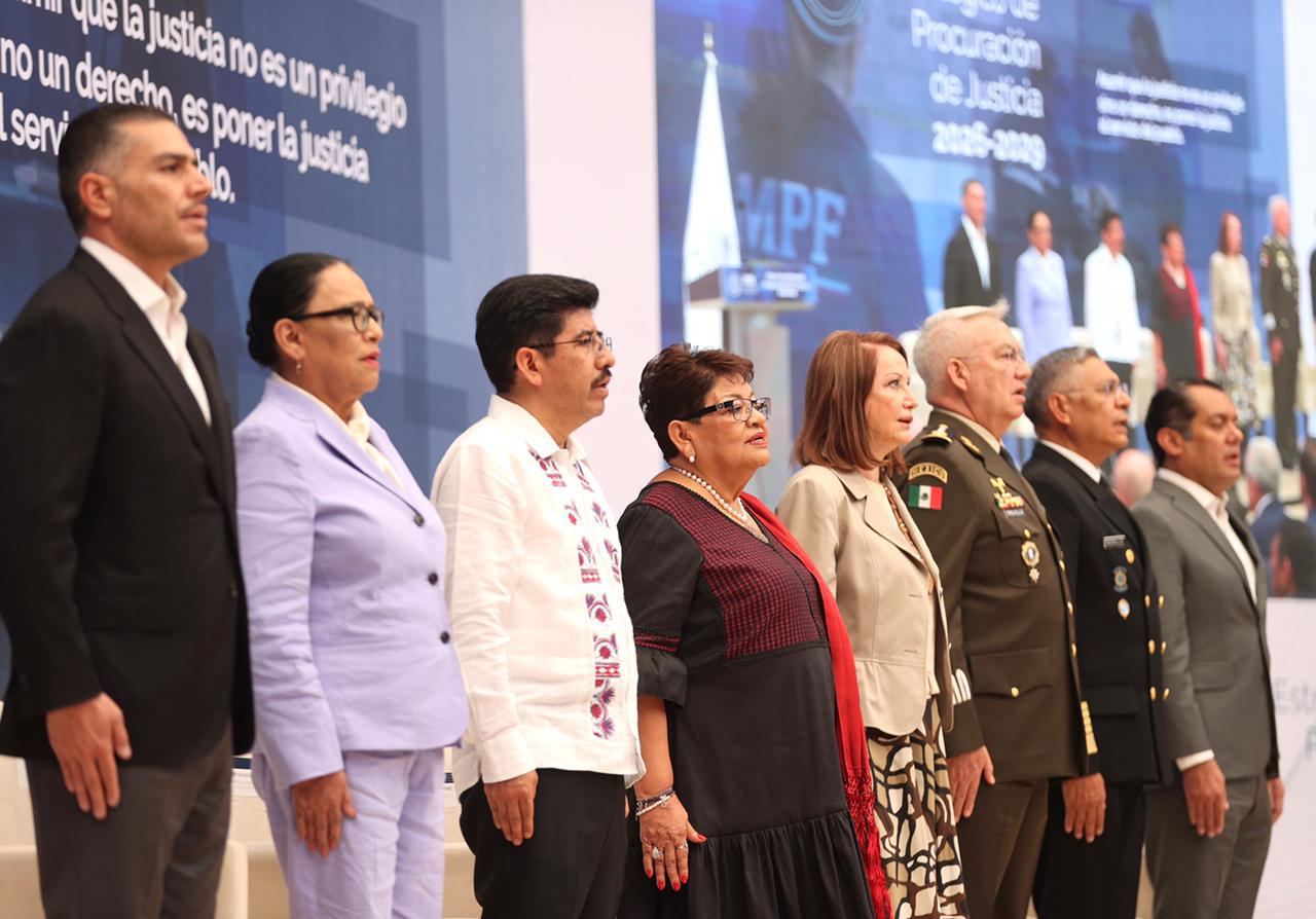 $!Ernestina Godoy presenta nueva estrategia al frente de la FGR; ni burocracia dorada ni fabricación de culpables, dice