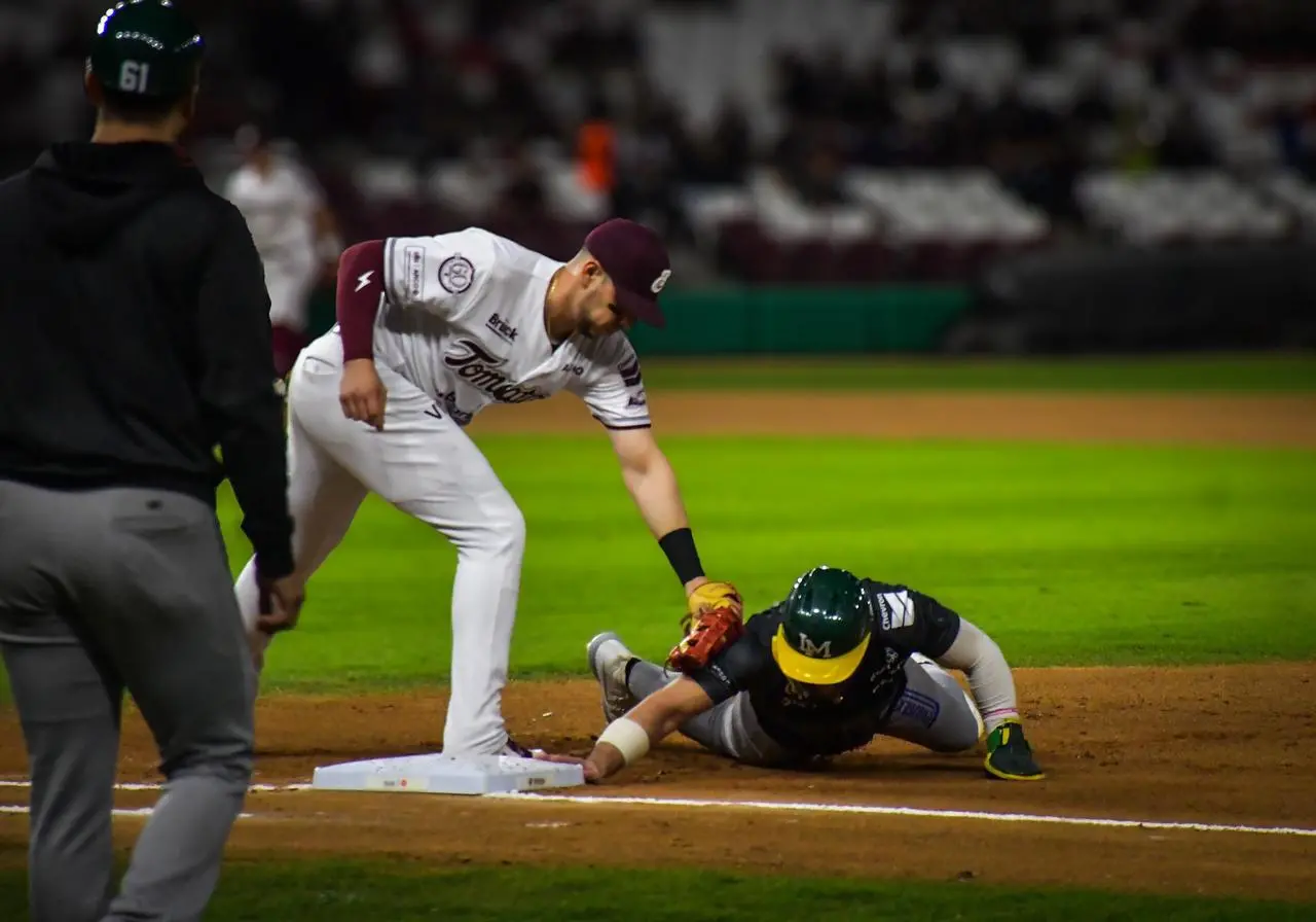 $!Tomateros vence a Cañeros y obliga a un séptimo juego