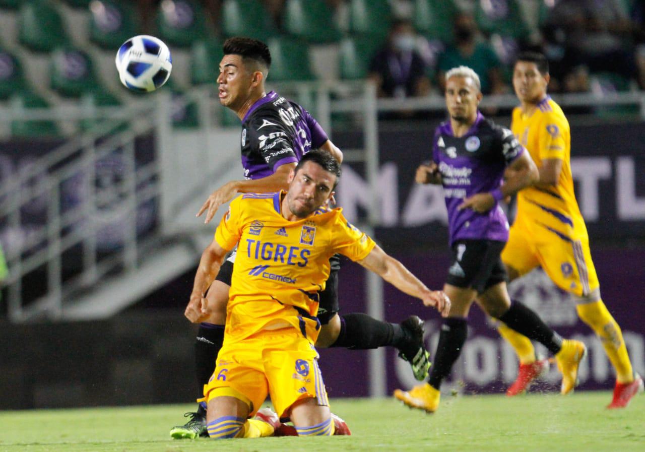 $!Mazatlán FC es goleado por Tigres en el Kraken y sufre dos expulsiones