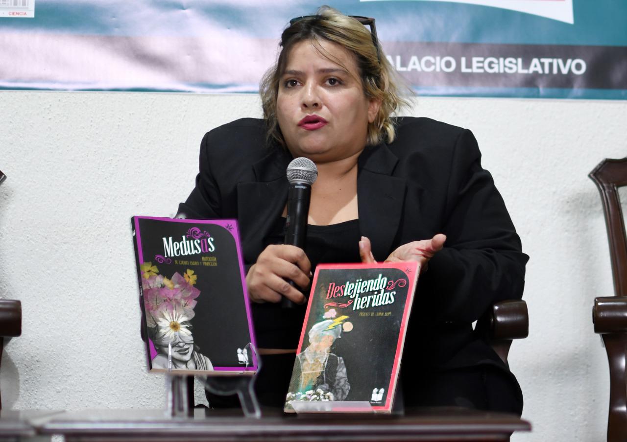 $!Presentan en Culiacán el libro: Medusas: antología de cuento, ensayo y minificción
