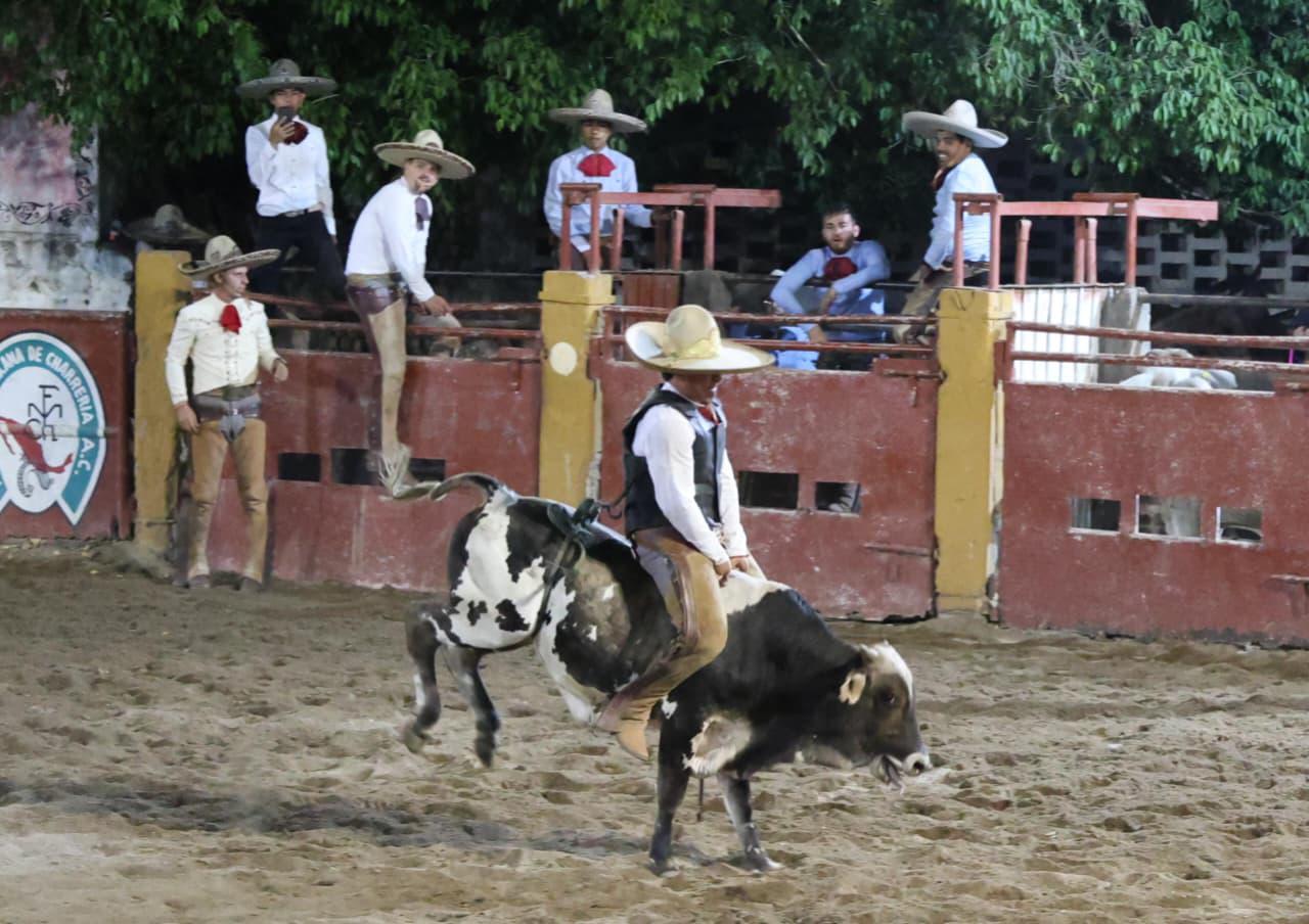 $!Charreada con Causa apoya al Asilo La Inmaculada en Mazatlán