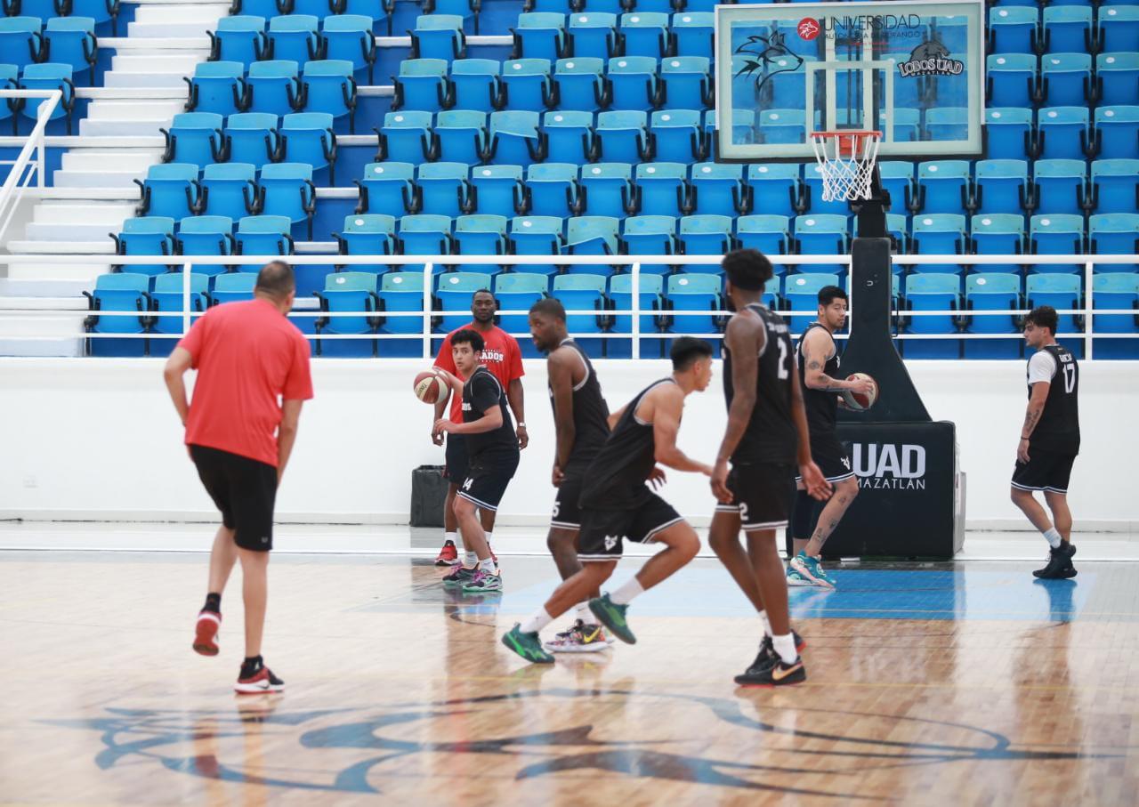 $!Venados Basketball entra al trabajo en cancha en su pretemporada