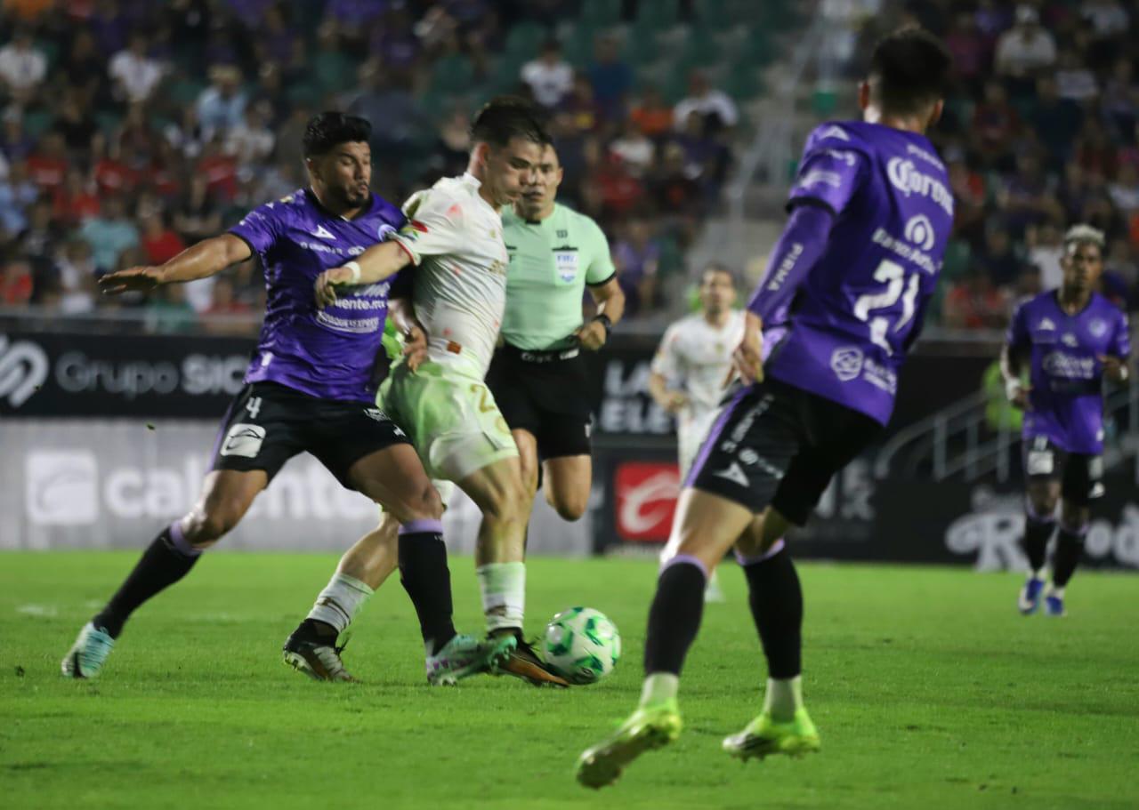 $!Mazatlán FC se despide de su afición con remontada ante Toluca