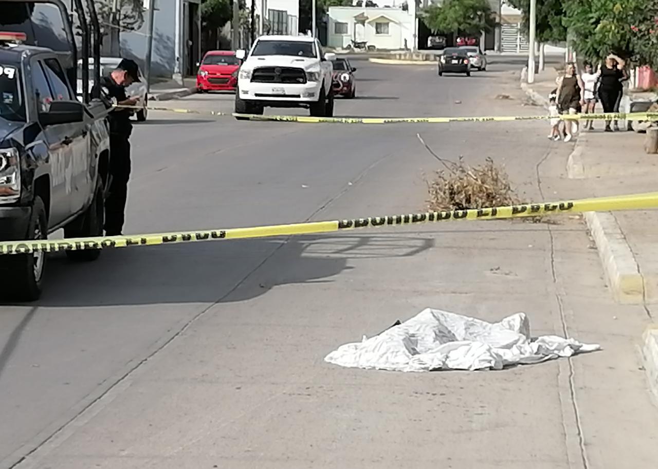 $!Asesinan a un hombre en la Colonia Libertad de Expresión, en Mazatlán