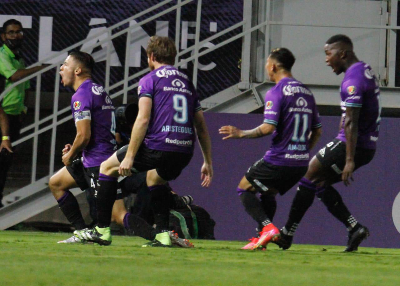 $!Mazatlán FC y Chivas se reparten puntos en el Kraken