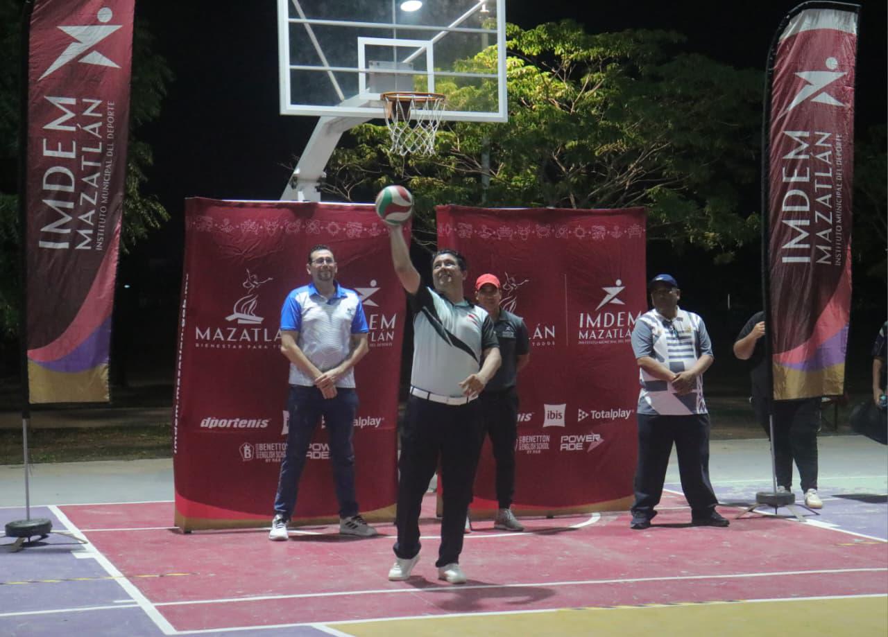 $!Inauguran Primer Festival Estatal Infantil y Juvenil de Voleibol Sinaloa, en Mazatlán