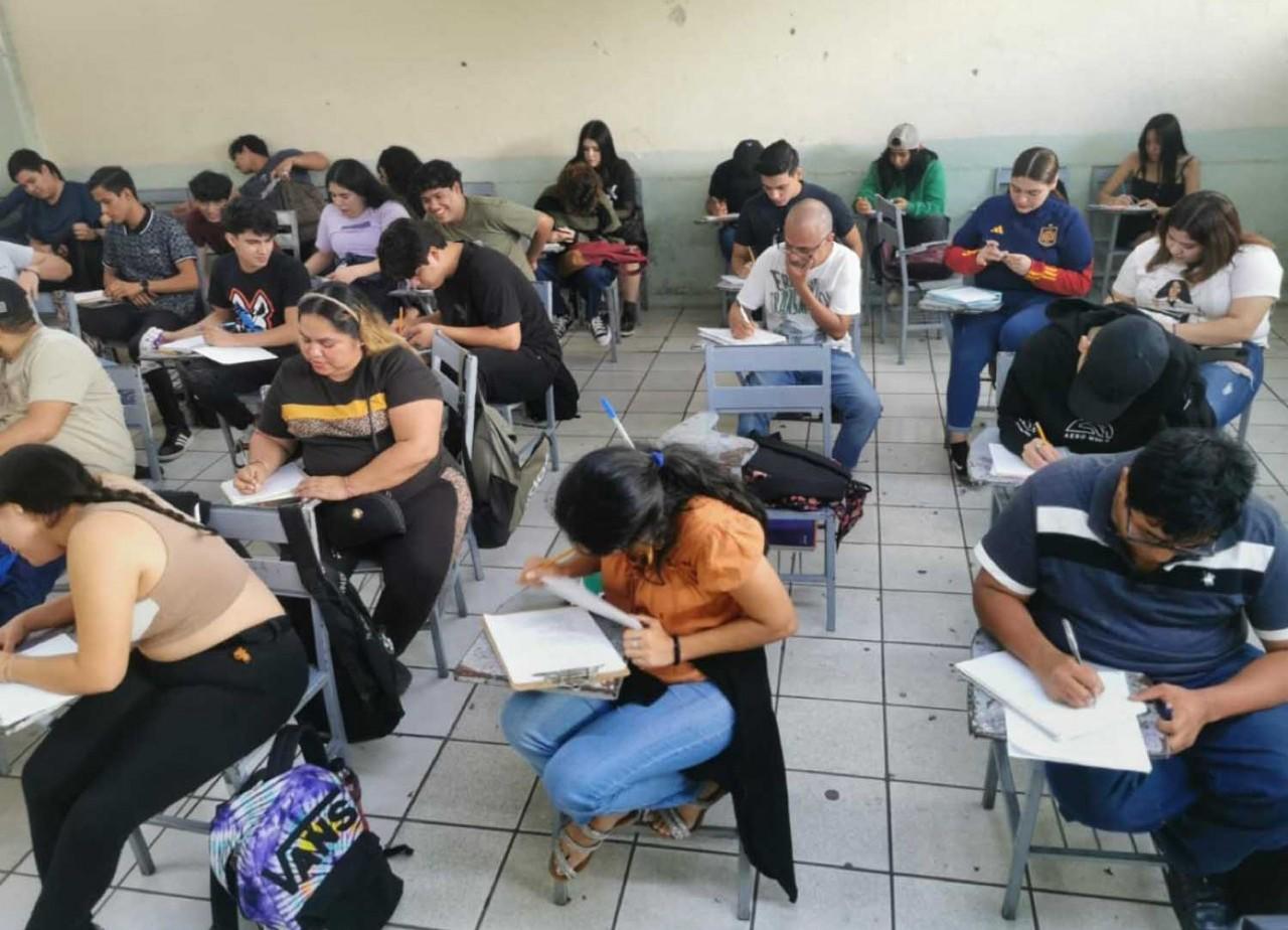 $!¿Trabajas y quieres terminar la prepa? Abre UAS registro para modalidad semiescolarizada de fin de semana