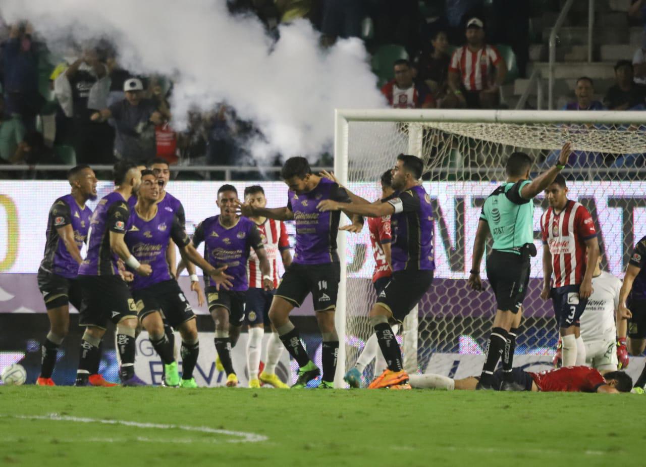 $!Mazatlán FC logra frente a Chivas su primer triunfo del Apertura