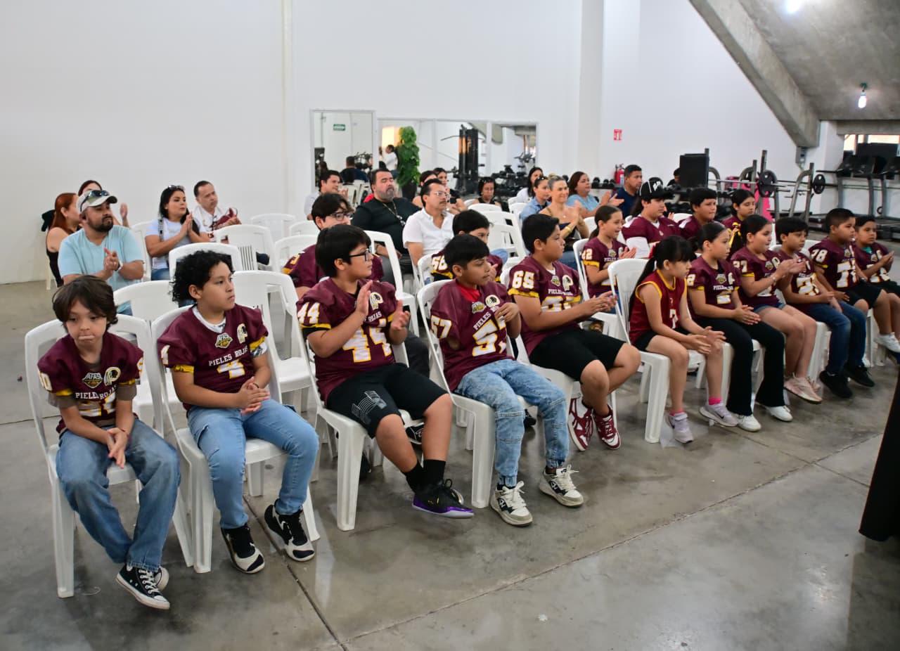 $!Redskins Mazatlán entrega galardones a lo más granado de sus filas