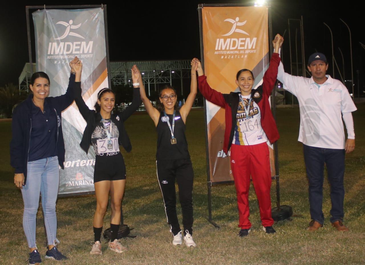 $!Jennifer Tirado y Sebastián Uribe son los vencedores de la Liga de Atletismo Imdem 2022