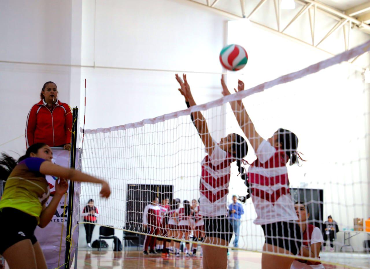 $!Suma Sinaloa cinco triunfos en voleibol de Nacionales Conade