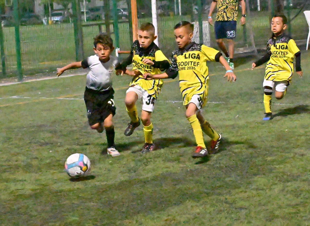 $!Mazatlán Imdem logra colocar dos equipos en las finales de los Torneos Estatales de Futbol