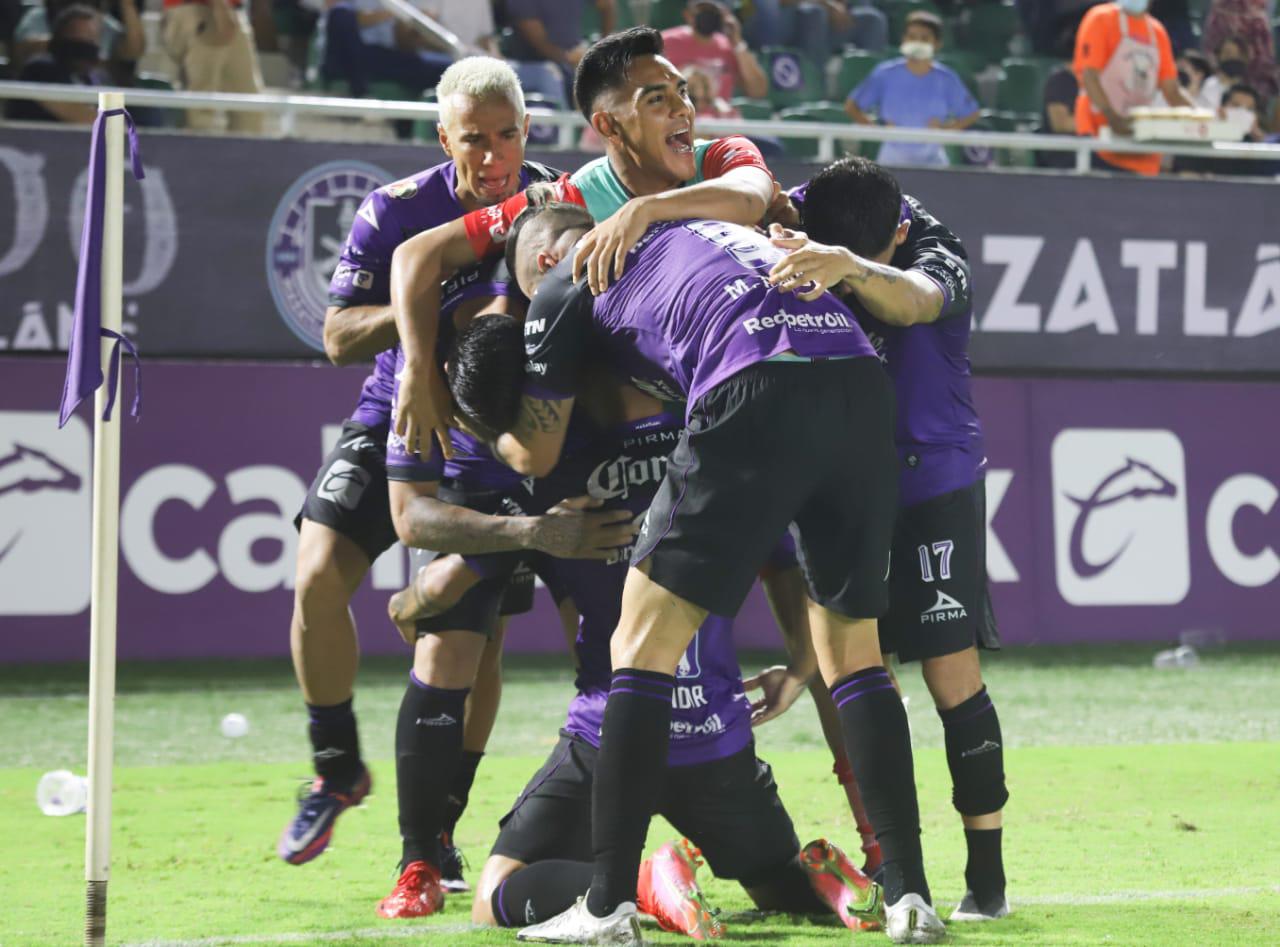 $!Mazatlán FC rescata el empate a dos ante un Pumas que merecía más