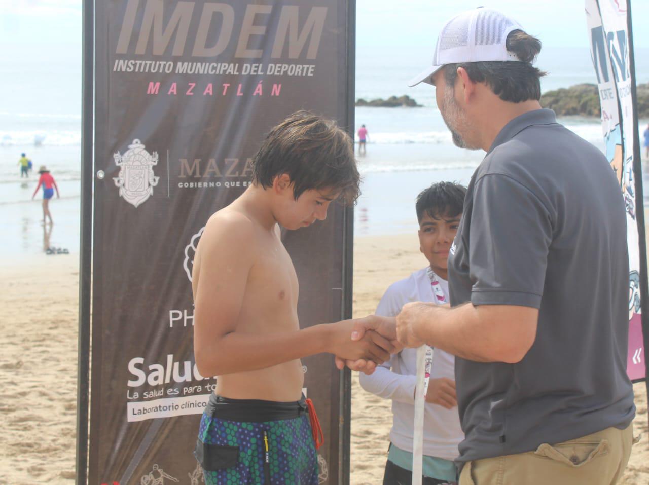 $!Definen selección sinaloense de surfing para Nacionales Conade