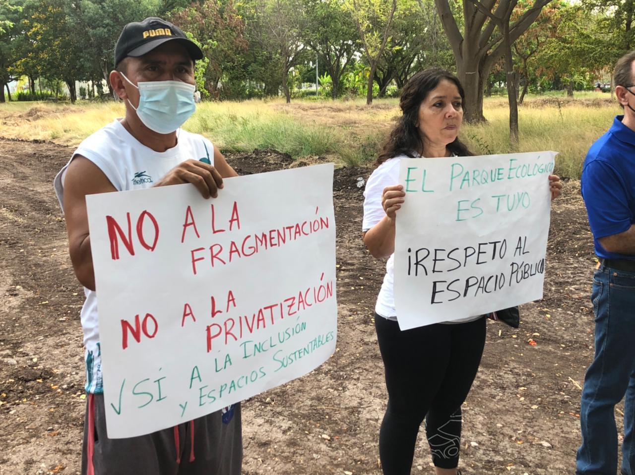 $!Se manifiestan vecinos de Culiacán una vez más contra el proyecto en el Parque Ecológico