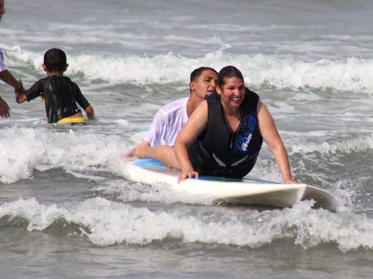 $!Realizan tercera clínica de Olas para Todos, en Playa Bonita