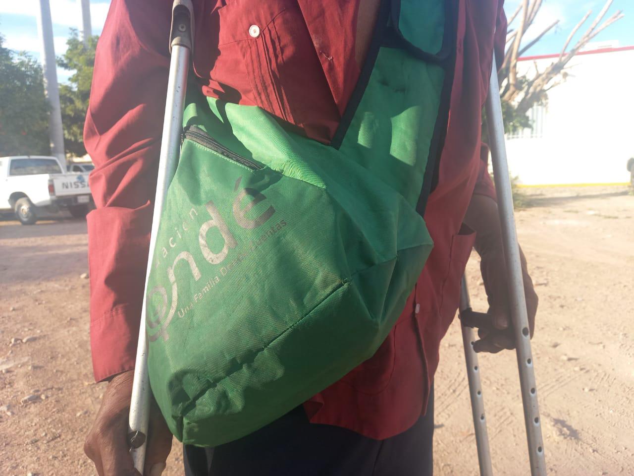 $!En Escuinapa, a don José una mujer que le ofrece un ‘raite’ a la central le roba 45 mil pesos, denuncia el adulto mayor