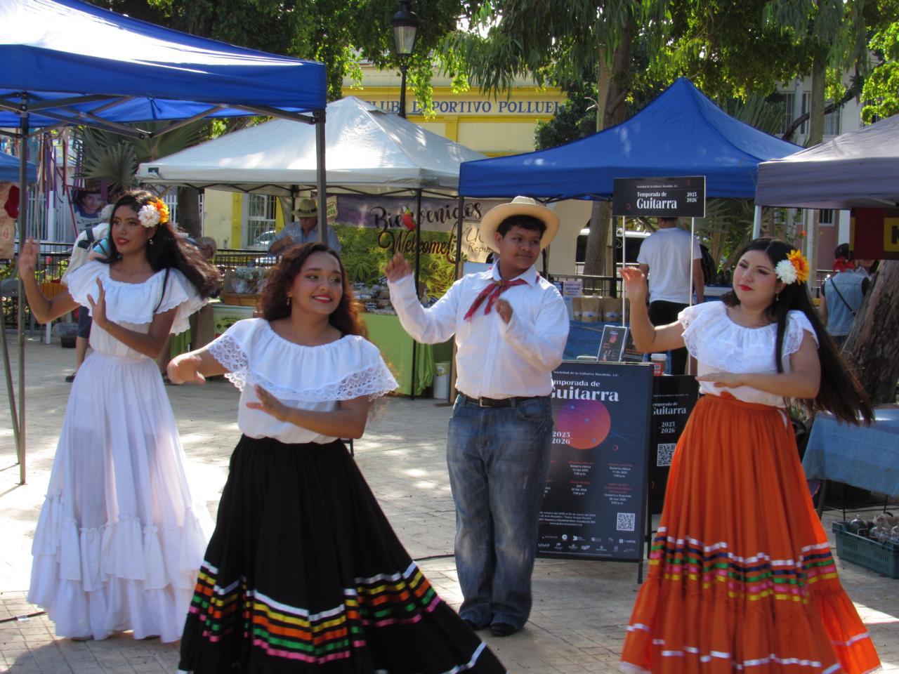$!Se mezclan tradición e innovación en el Mercado Orgánico de Mazatlán