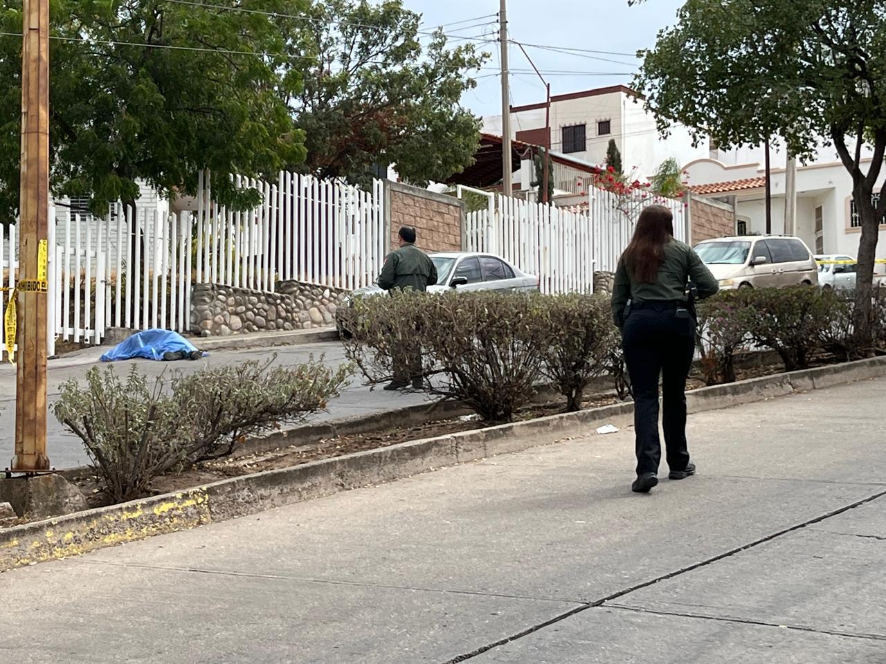 $!Asesinan a balazos a un hombre en Ciudades Hermanas, en Culiacán