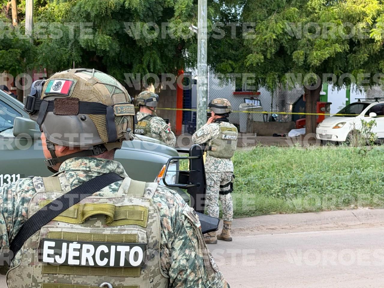 $!Acribillan a joven cuando caminaba sobre una banqueta en el fraccionamiento Pradera Dorada II, en Mazatlán