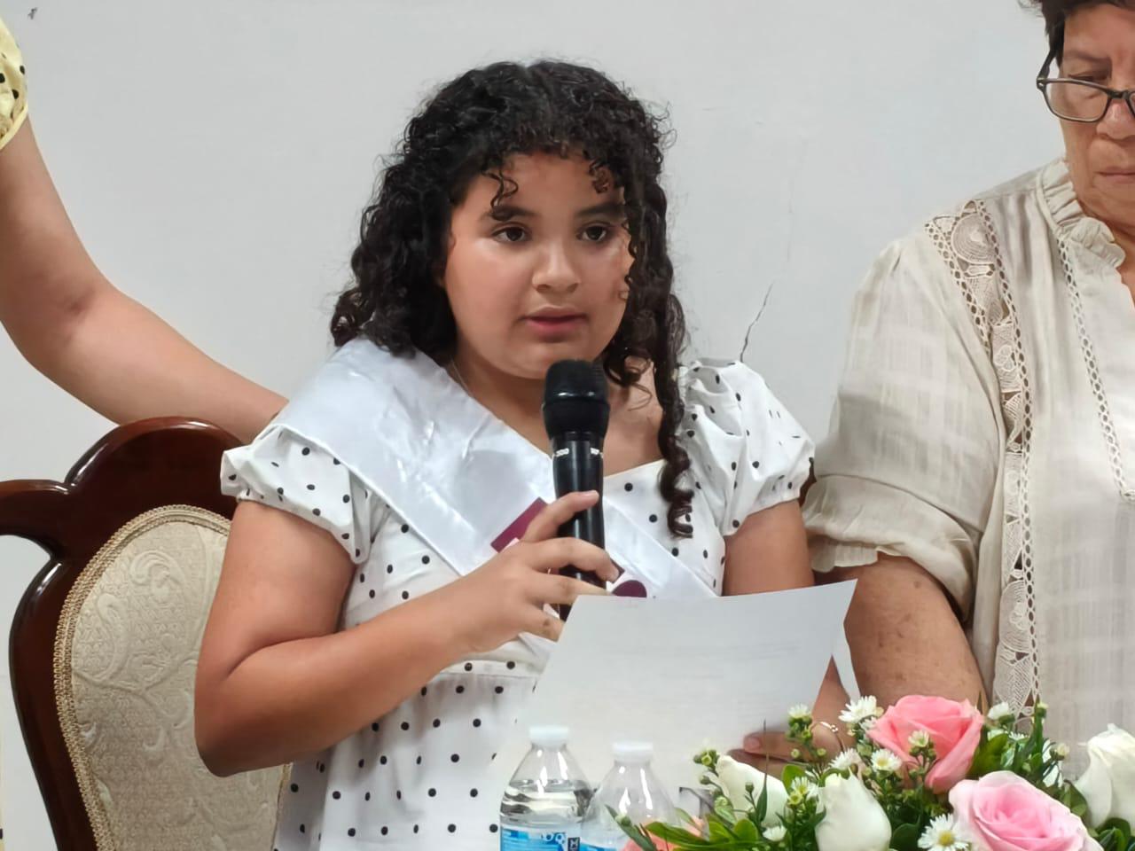 $!Cabildo Infantil, conformado principalmente por niñas, rindió protesta en sesión oficial en Rosario