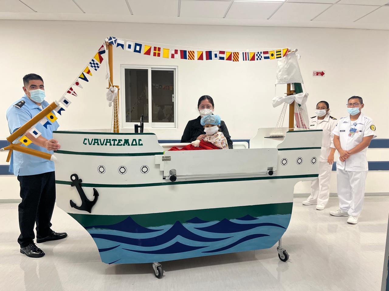 $!Realizan en México primer trasplante hepático pediátrico con donante vivo asistido por robot