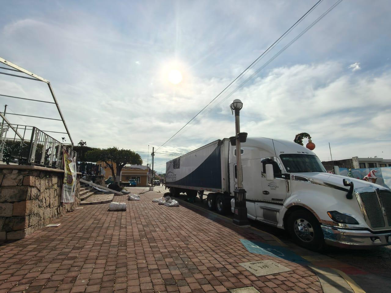 $!Retiran pista de hielo tras temporada decembrina en El Rosario