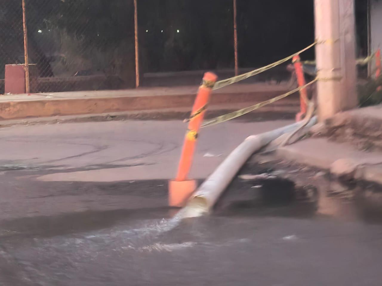$!Mantienen Protección Civil de Rosario extracción de agua de la Laguna del Iguanero
