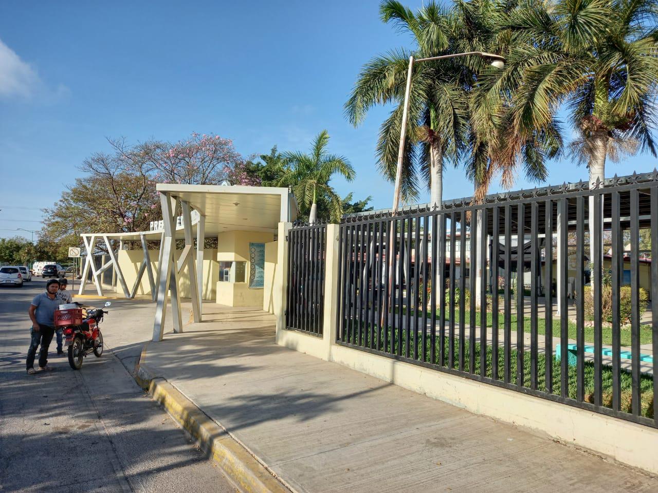 $!Mazatlán vive ‘jornada tranquila’ en centros de vacunación Covid-19