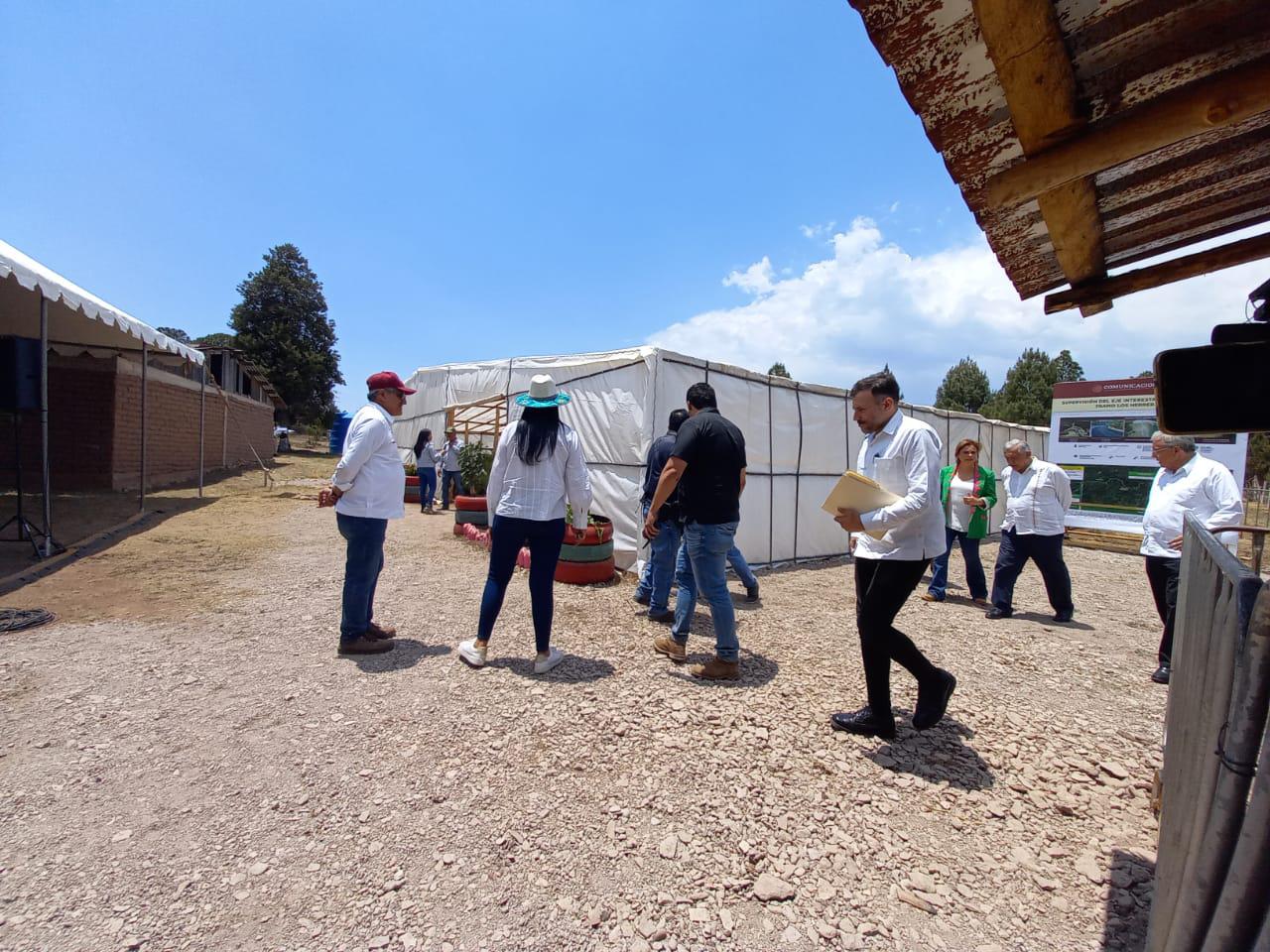 $!AMLO y Rocha Moya supervisan carreteras que conectarán Sinaloa con Durango y Chihuahua; arranca jornada Sembrando Vida