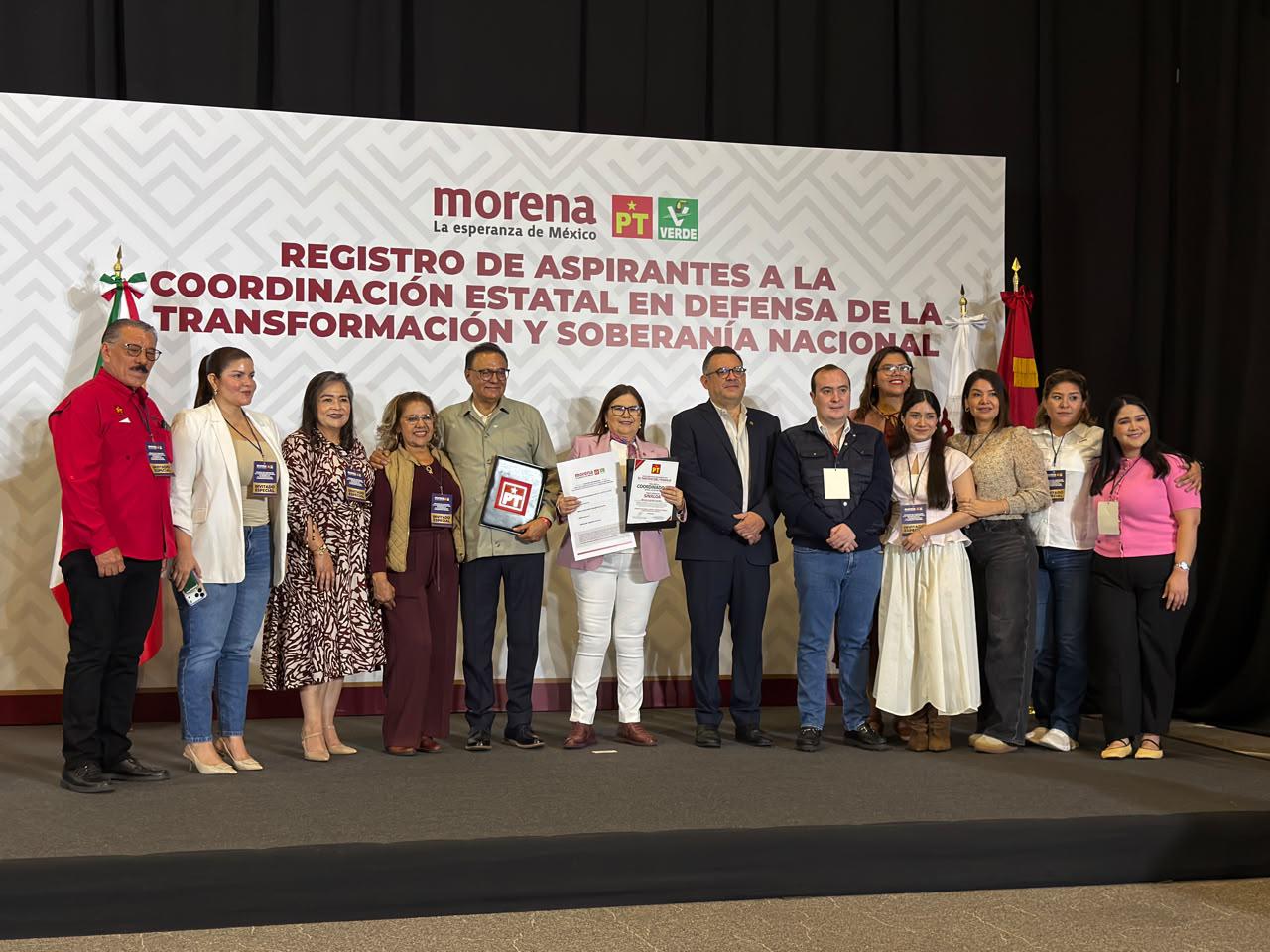$!Se registra Imelda Castro como primera aspirante a la Coordinación en Defensa de la Transformación por Sinaloa