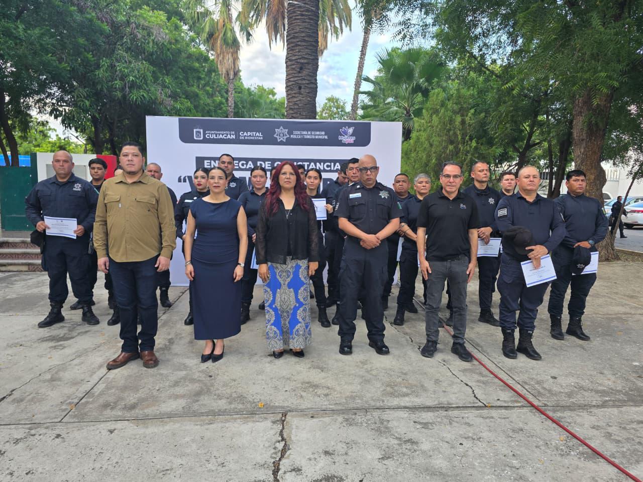 $!Capacitan a 160 policías de Culiacán en manejo emocional y bienestar familiar