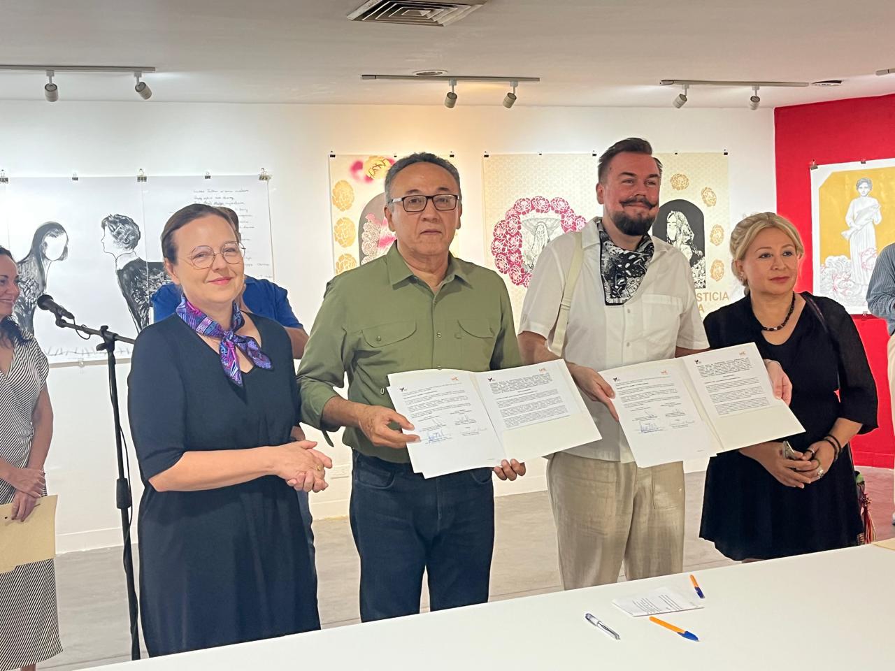 $!El ISIC y el Museo Histórico de la Ciudad de Cracovia formalizaron un convenio de colaboración cultural.