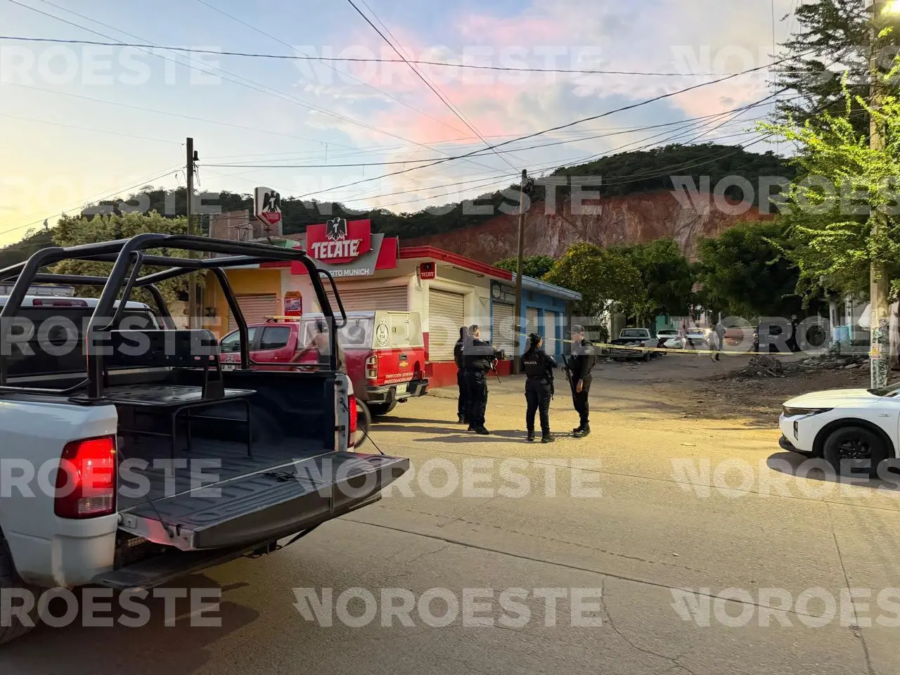 $!Hieren de bala a un joven en la colonia Felipe Ángeles, en Mazatlán