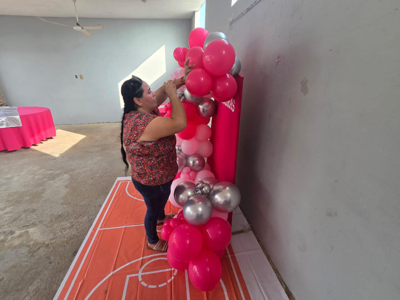 $!Margarita: el arte de decorar que nació con papel y se convirtió en pasión familiar, en Rosario